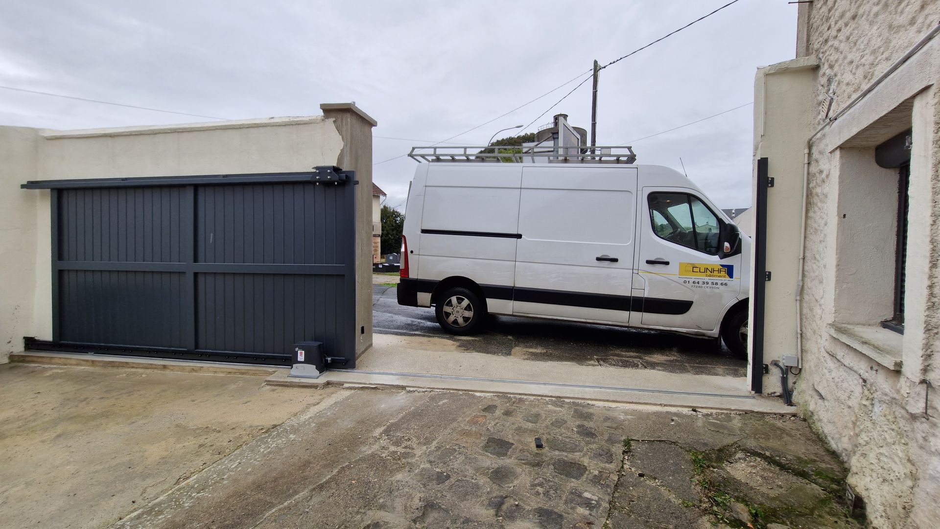 portail coulissant cunhabatiment.fr